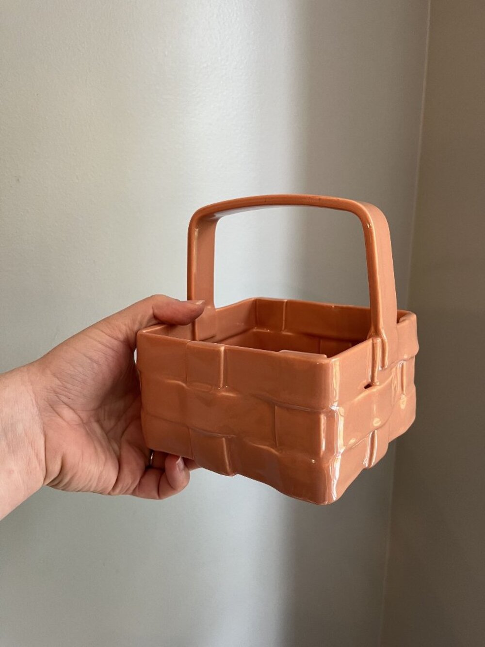 Vintage Ceramic Basket Planter Glossy Peach Finish With Woven Pattern